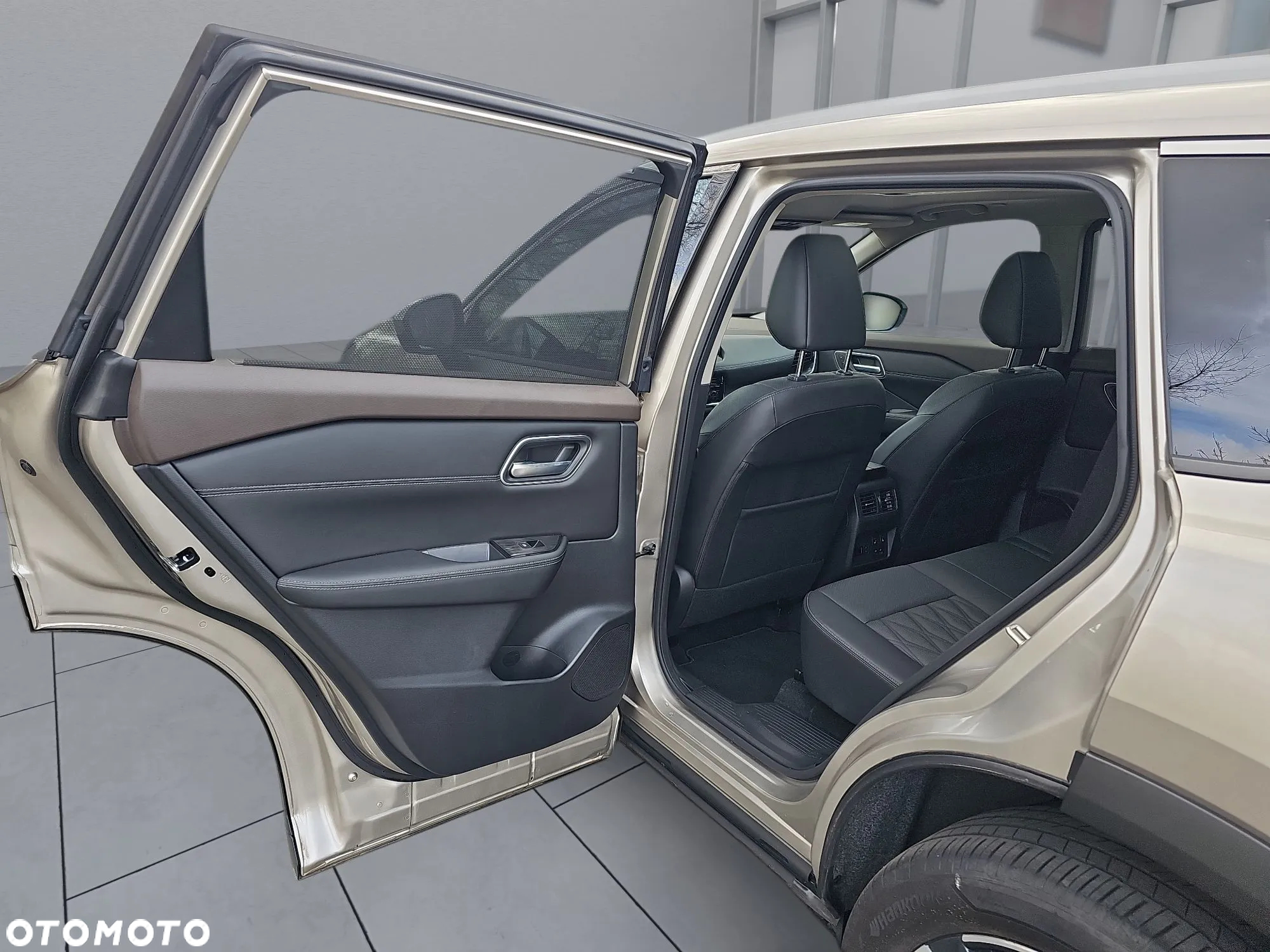 Nissan X-Trail 1.5 VC-T mHEV Tekna 2WD Xtronic - 16