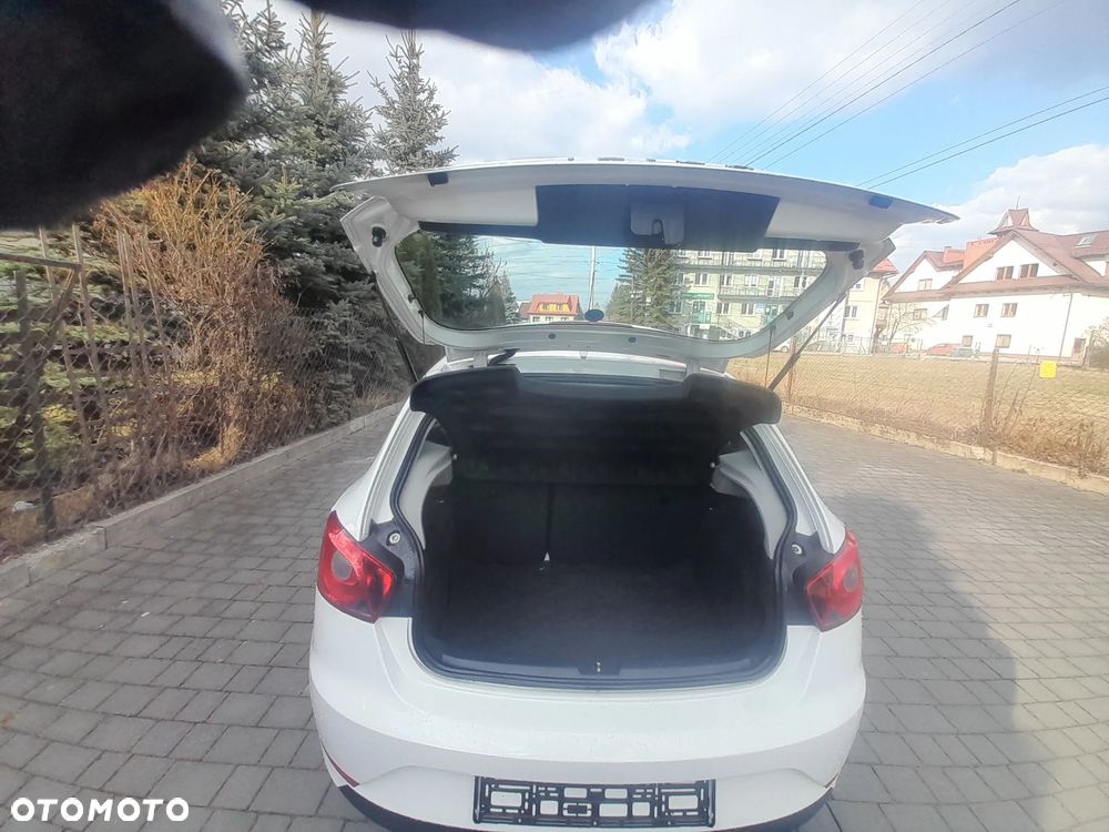 Seat Ibiza 1.2 12V Style - 11