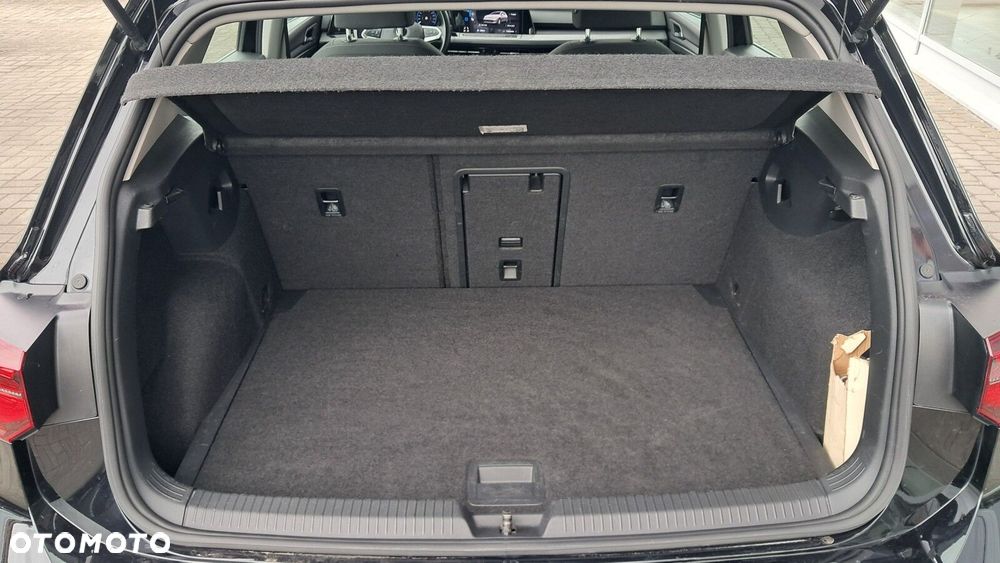 Volkswagen Golf 1.5 eTSI EVO Style DSG - 7