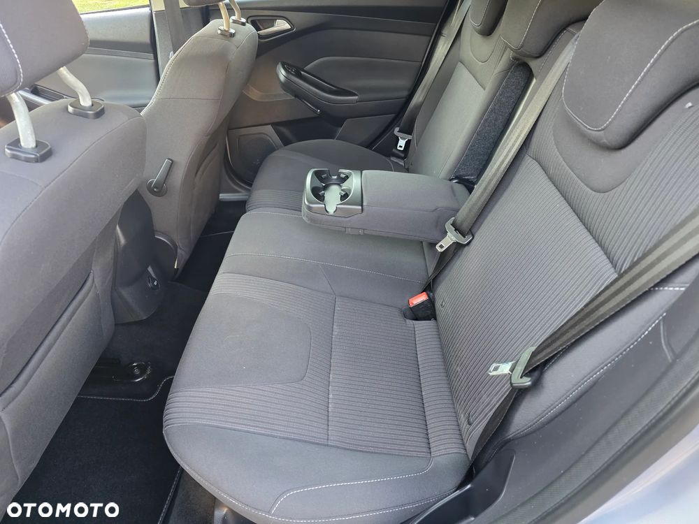 Ford Focus 1.0 EcoBoost Titanium ASS - 9