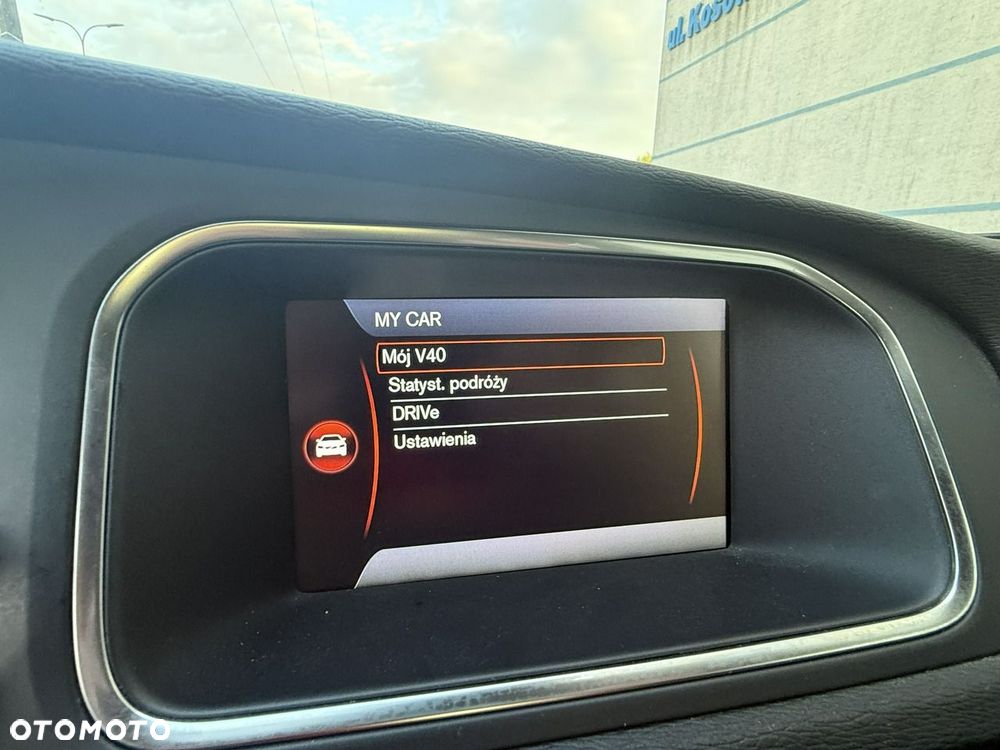 Volvo V40 - 15