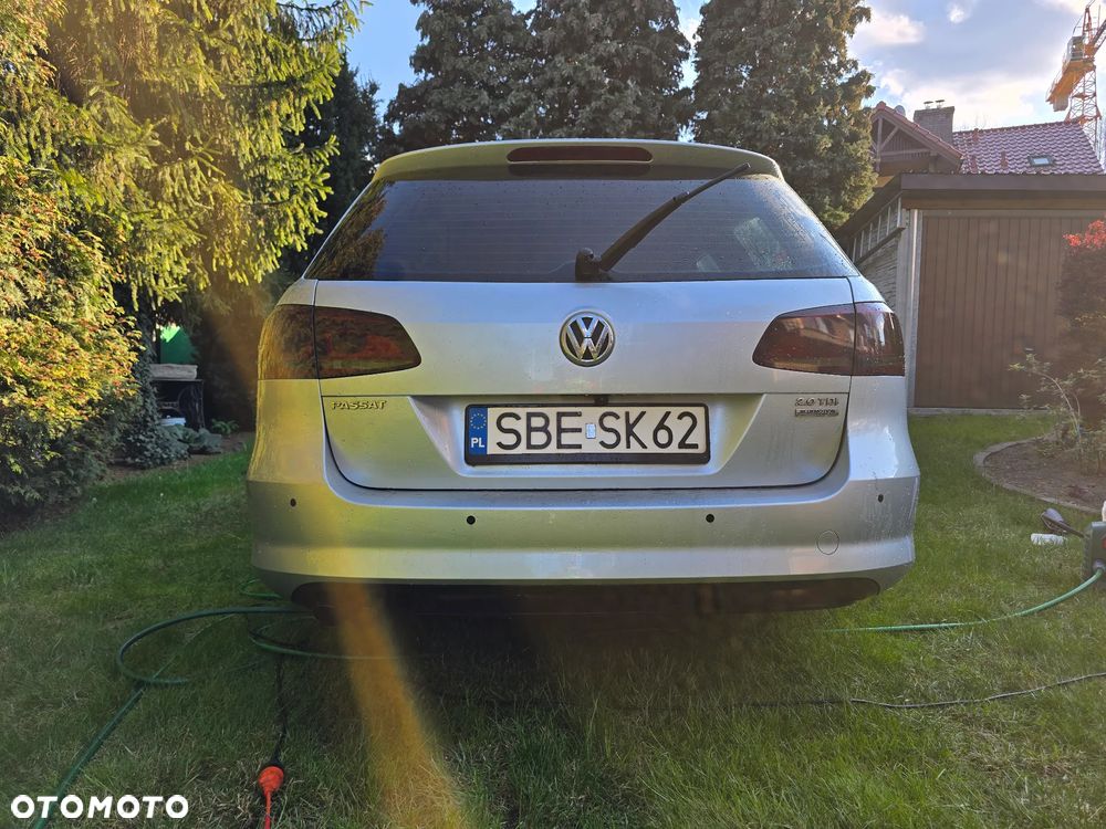 Volkswagen Passat 2.0 TDI Edition 40 DSG - 4