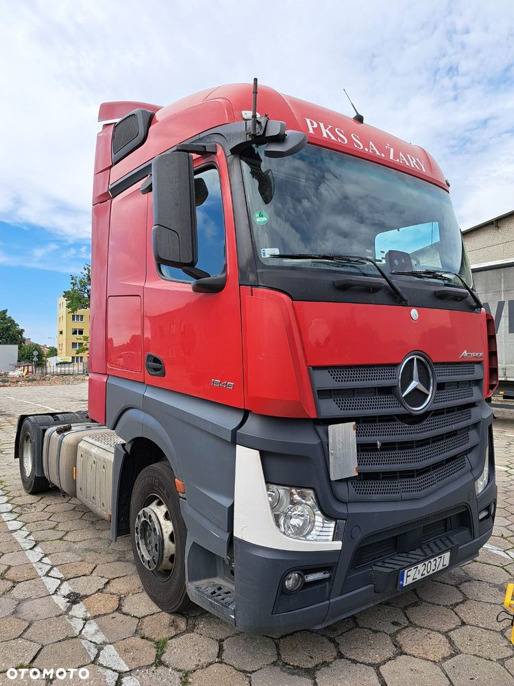 Mercedes-Benz ACTROS - 7