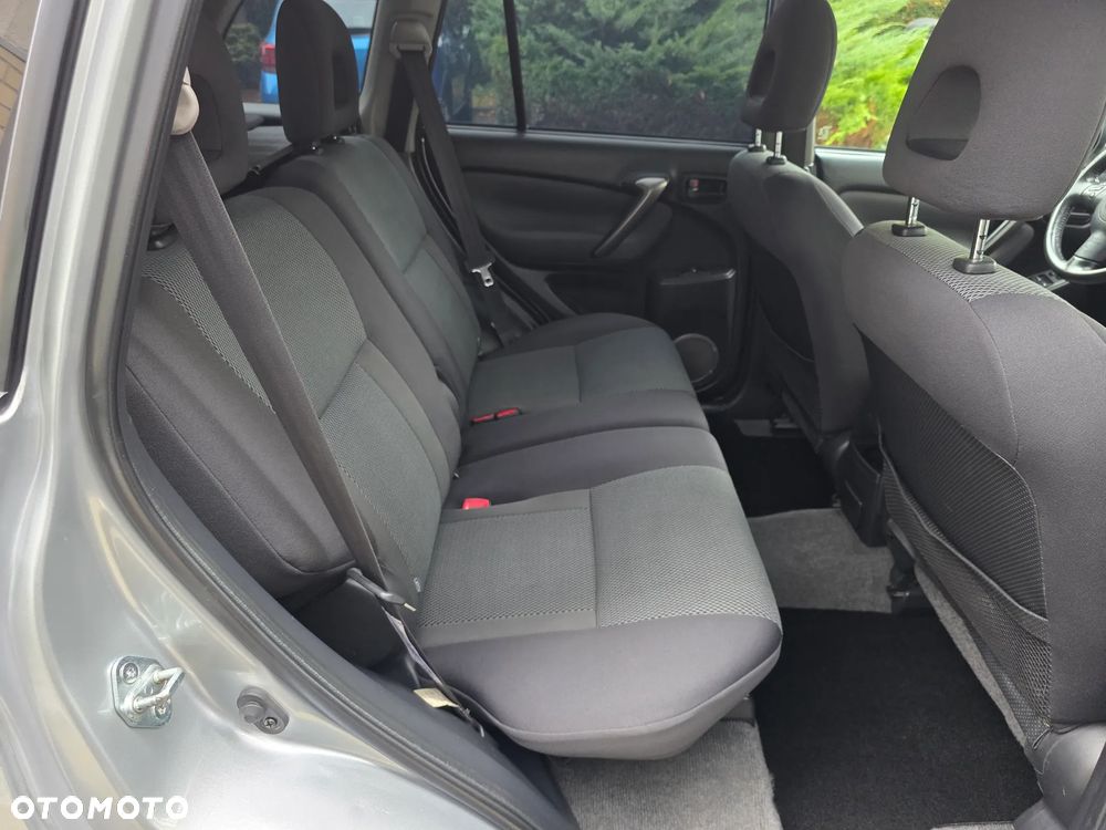 Toyota RAV4 4x4 Executive - 24