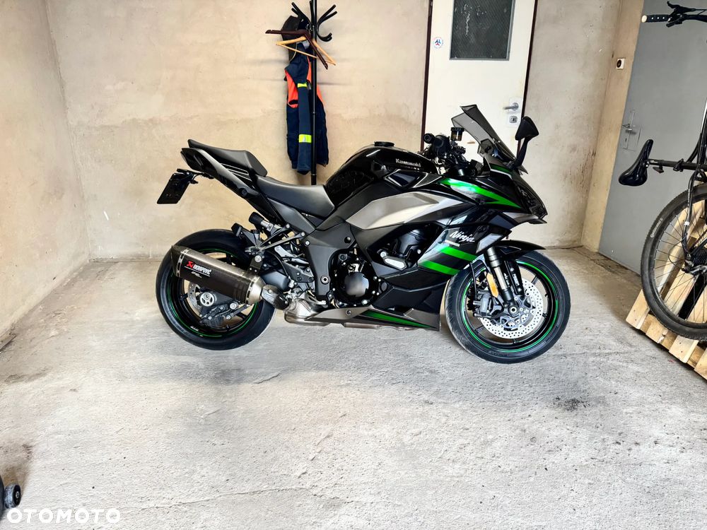 Kawasaki Ninja 1000 SX - 8