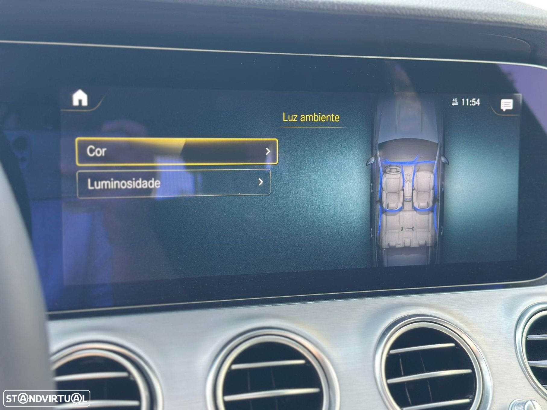Mercedes-Benz E 220 d Avantgarde - 22