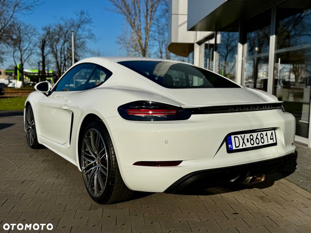 Porsche 718 Cayman GPF PDK - 12