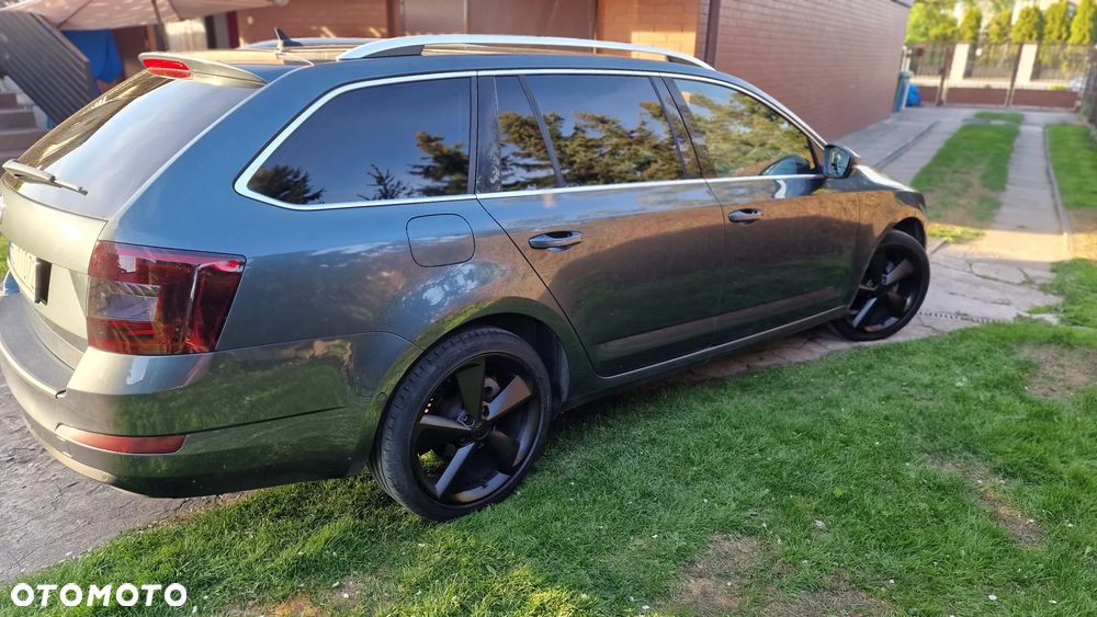 Skoda Octavia 2.0 TDI Style - 5