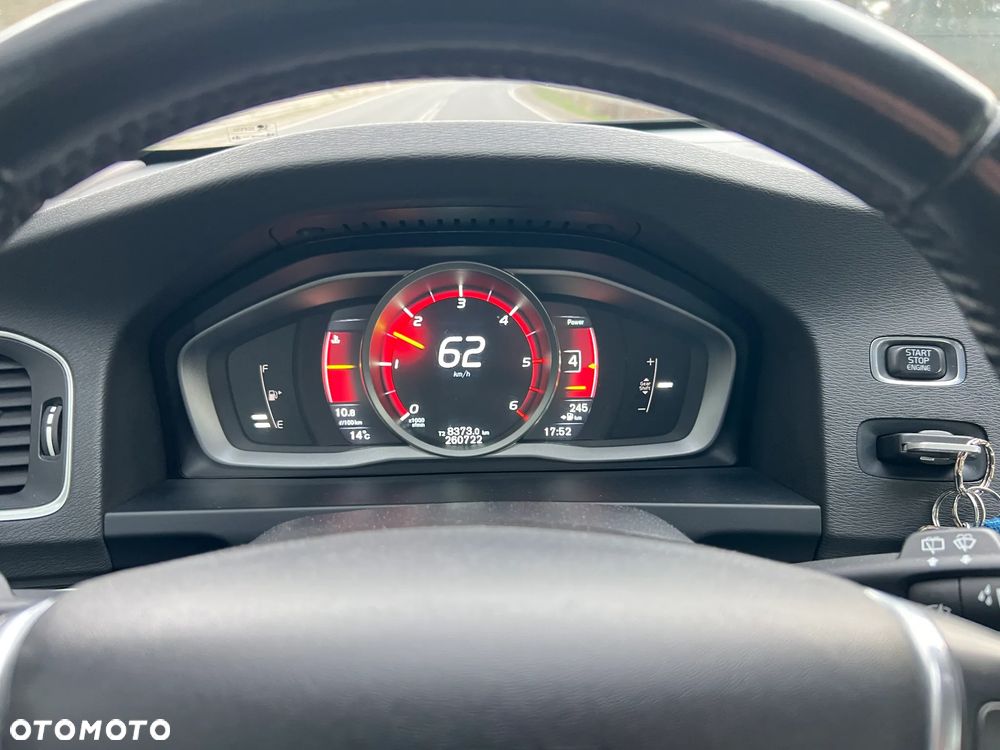 Volvo V60 D4 Kinetic - 8