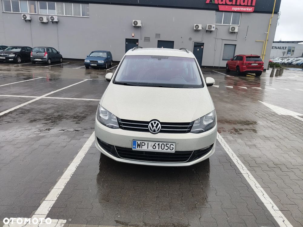 Volkswagen Sharan 2.0 TDI Highline DSG - 2