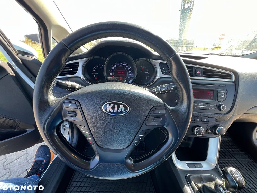 Kia Ceed 1.4 CRDi M - 15