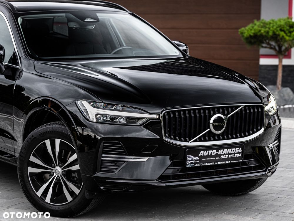 Volvo XC 60 B4 D AWD Geartronic Momentum Pro - 12