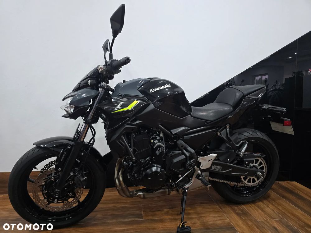 Kawasaki Z 650 - 29