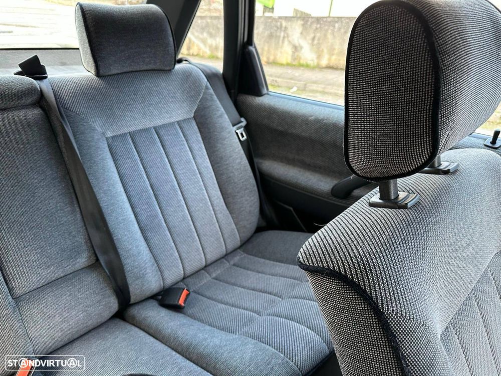 VW Passat 1.6 GL TD - 18