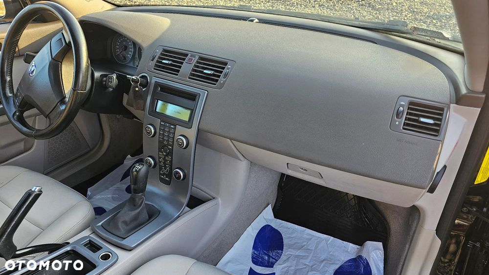 Volvo V50 2.0D Momentum - 15