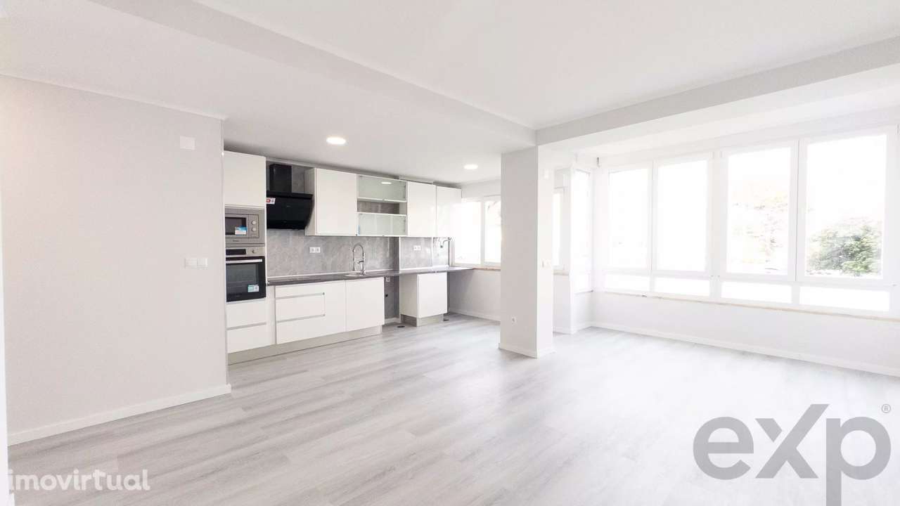 T2 Totalmente Remodelado em Oeiras 86m² | Cozinha Equipada | 2 WC - Grande imagem: 2/19