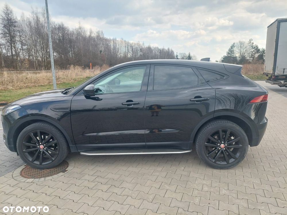 Jaguar E-Pace 2.0 i4D FWD R-Dynamic SE - 4