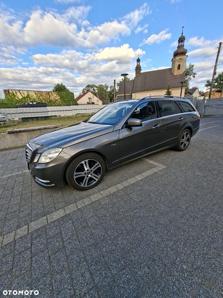Mercedes-Benz Klasa E 350 CDI BlueEff Avantgarde - 2