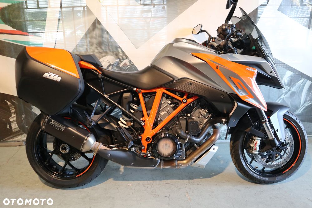 KTM Super Duke - 16