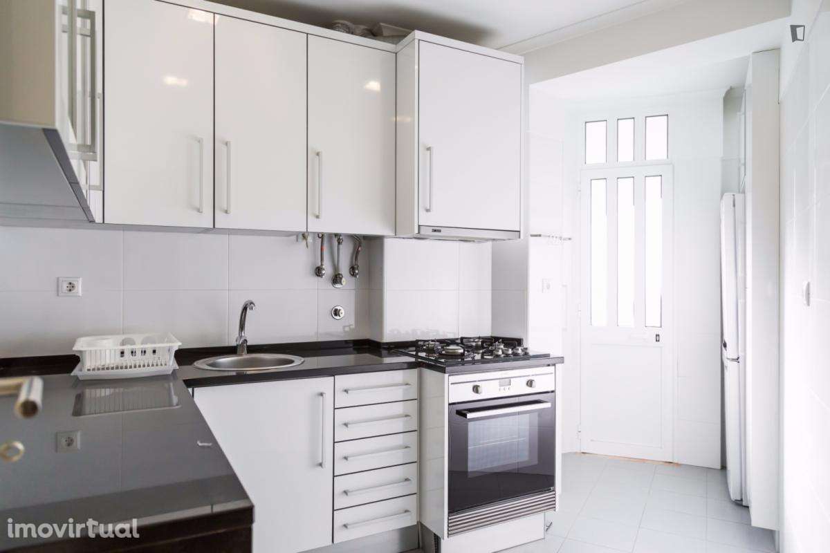 Quarto - localizado em Santa Apolónia Lisbon - Grande imagem: 4/9