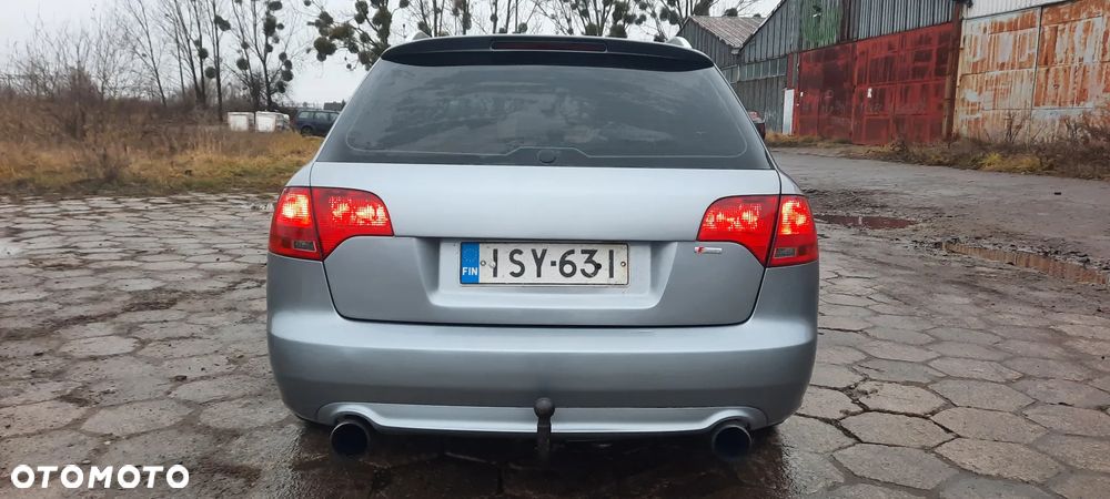 Audi A4 Avant 2.0 TDI Quattro - 21