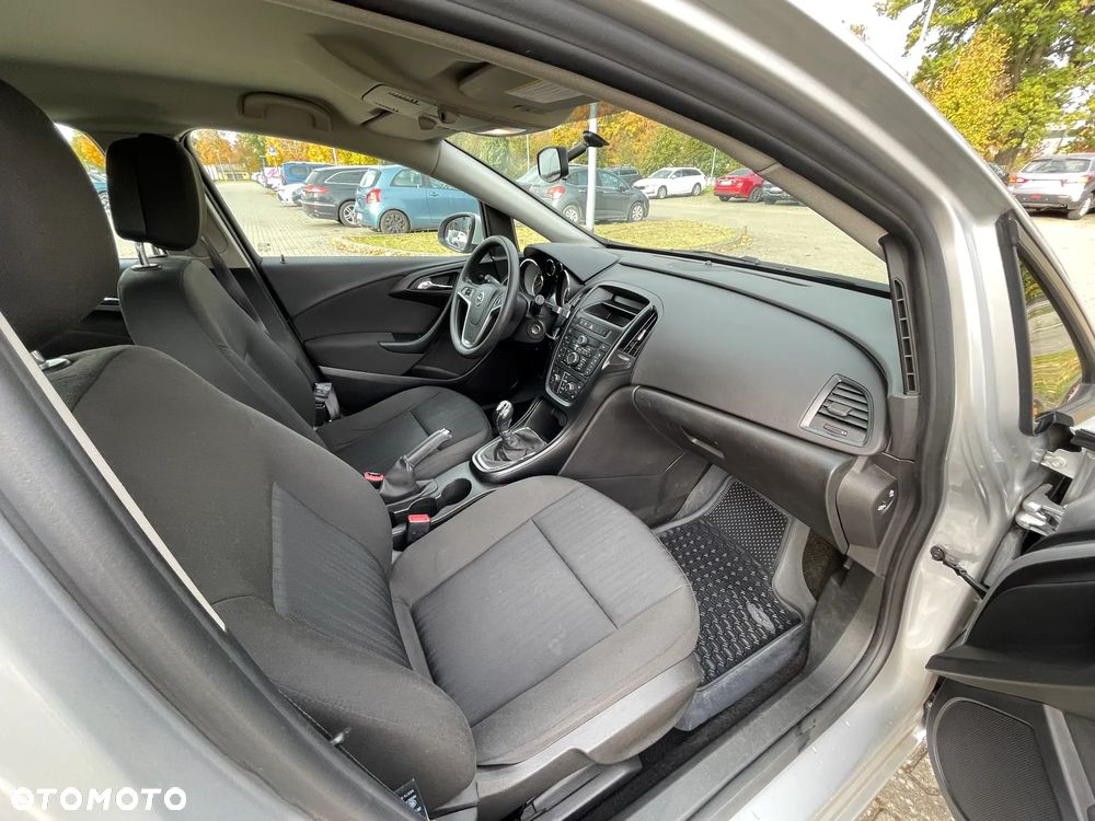 Opel Astra 1.6 Essentia - 7