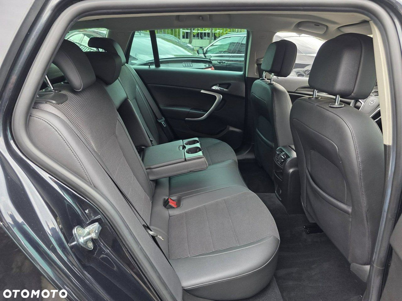 Opel Insignia 2.0 CDTI Sports Tourer Active - 36