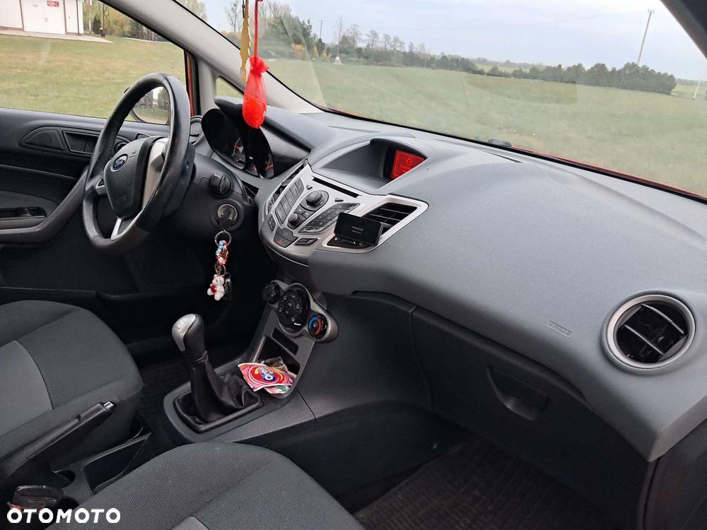 Ford Fiesta 1.6 TDCi DPF Gold X - 5