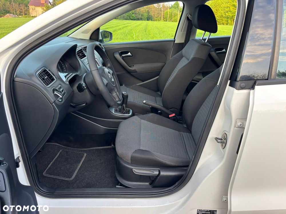 Volkswagen Polo 1.4 Comfortline - 10