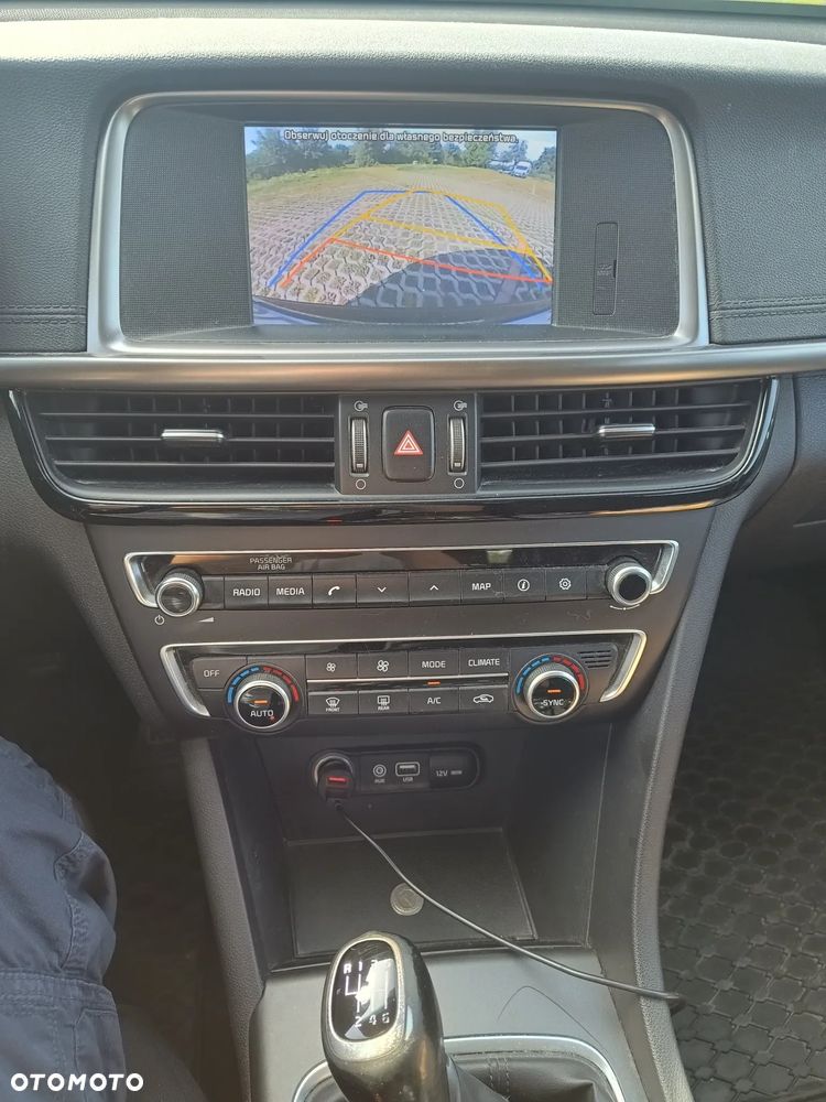 Kia Optima 1.7 CRDI L - 9