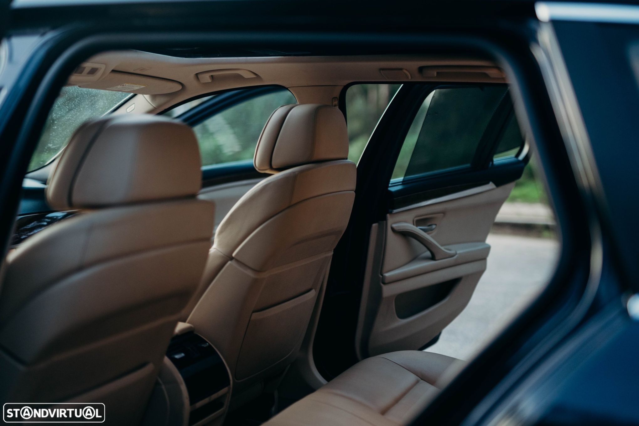 BMW 528 i Auto - 27