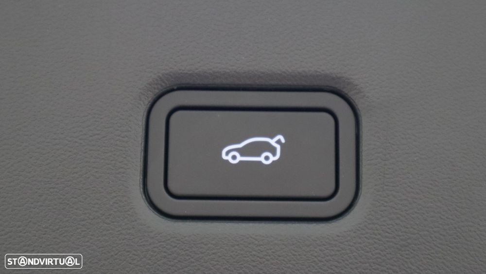 Xpeng G6 87.5 kWh Long Range - 16