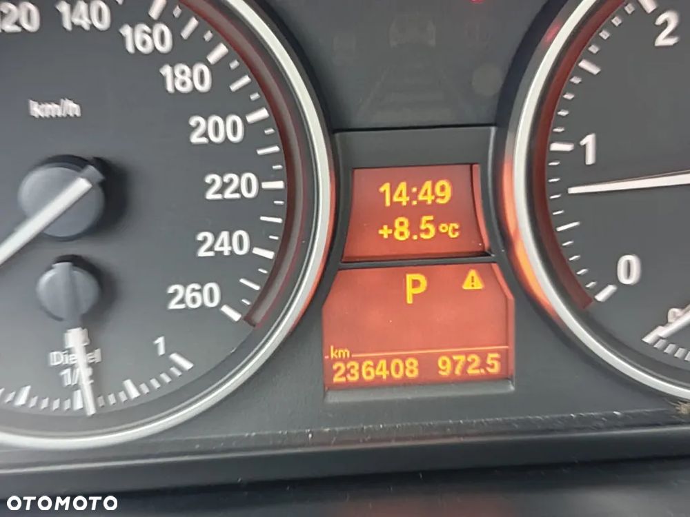 BMW X1 xDrive20d - 14