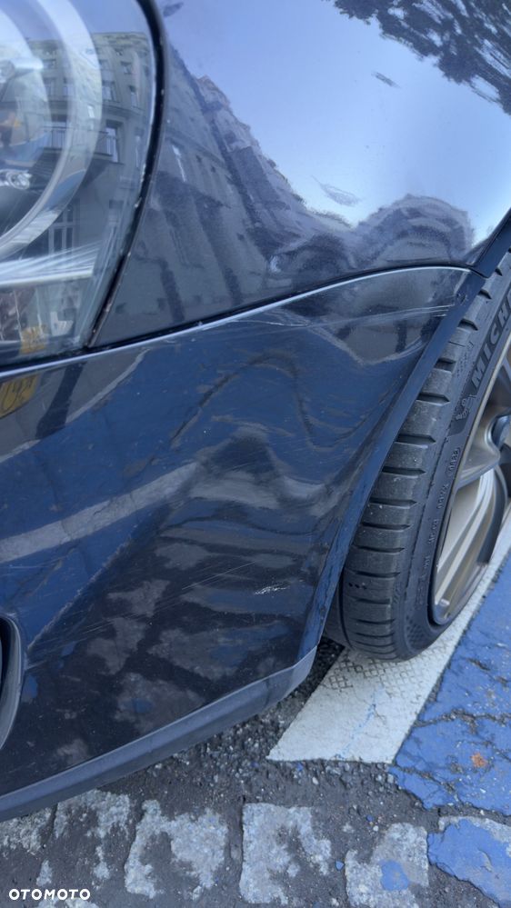 Volkswagen Golf - 10