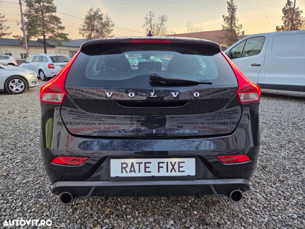 Volvo V40 D2 Momentum - 10