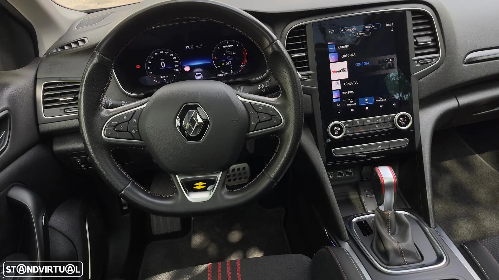 Renault Mégane Sport Tourer BLUE dCi 115 EDC R.S. LINE - 39