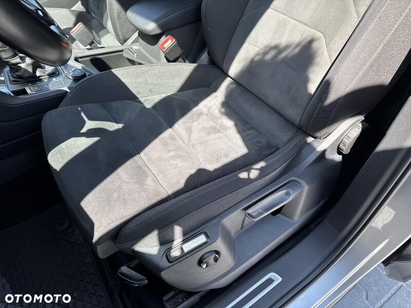 Volkswagen Tiguan Allspace 2.0 TSI 4Mot Highline DSG - 13