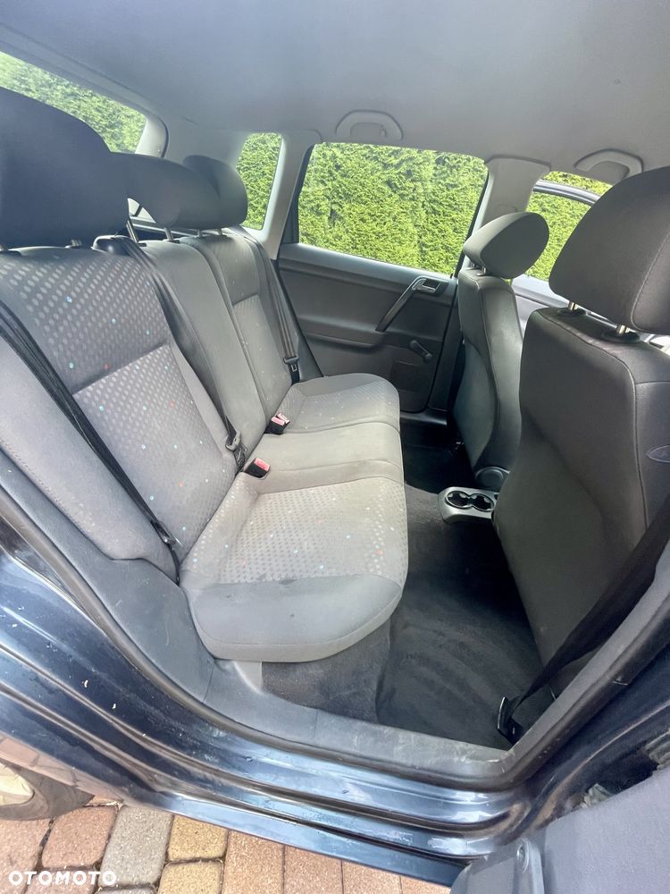 Volkswagen Polo 1.9 SDI Comfortline - 12