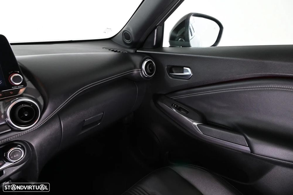 Nissan Juke 1.0 DIG-T Tekna - 27