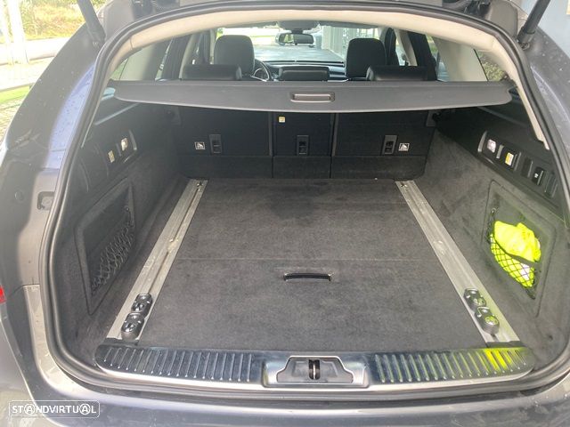 Jaguar XF Sportbrake 20d Aut. Prestige - 34