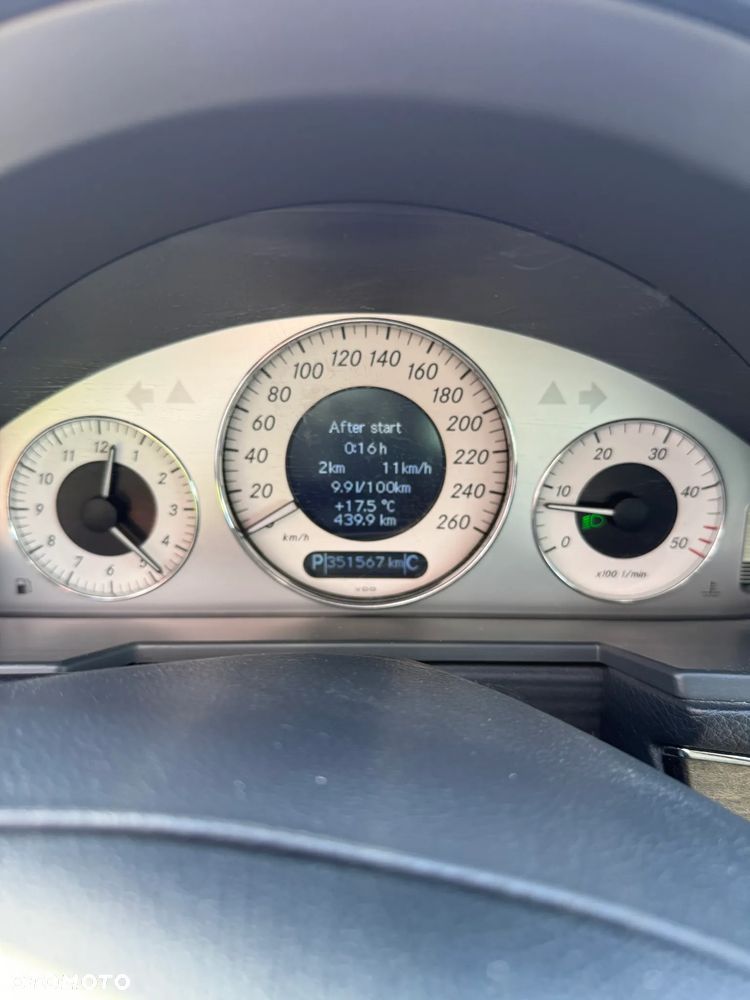 Mercedes-Benz Klasa E 220 CDI Automatik Avantgarde DPF - 34