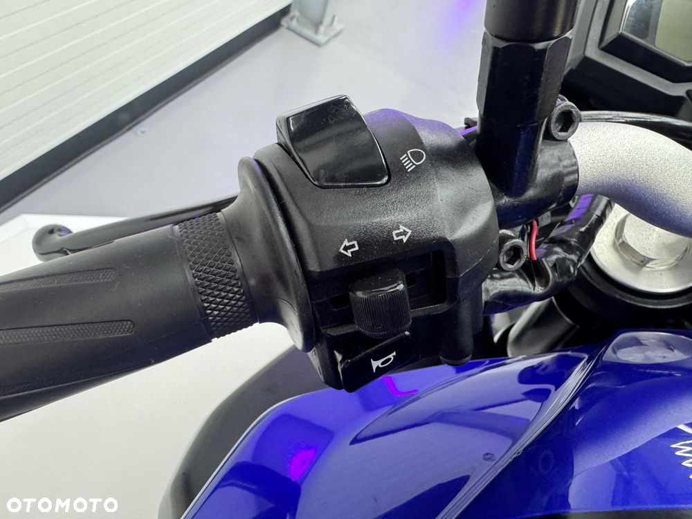 Yamaha MT - 35