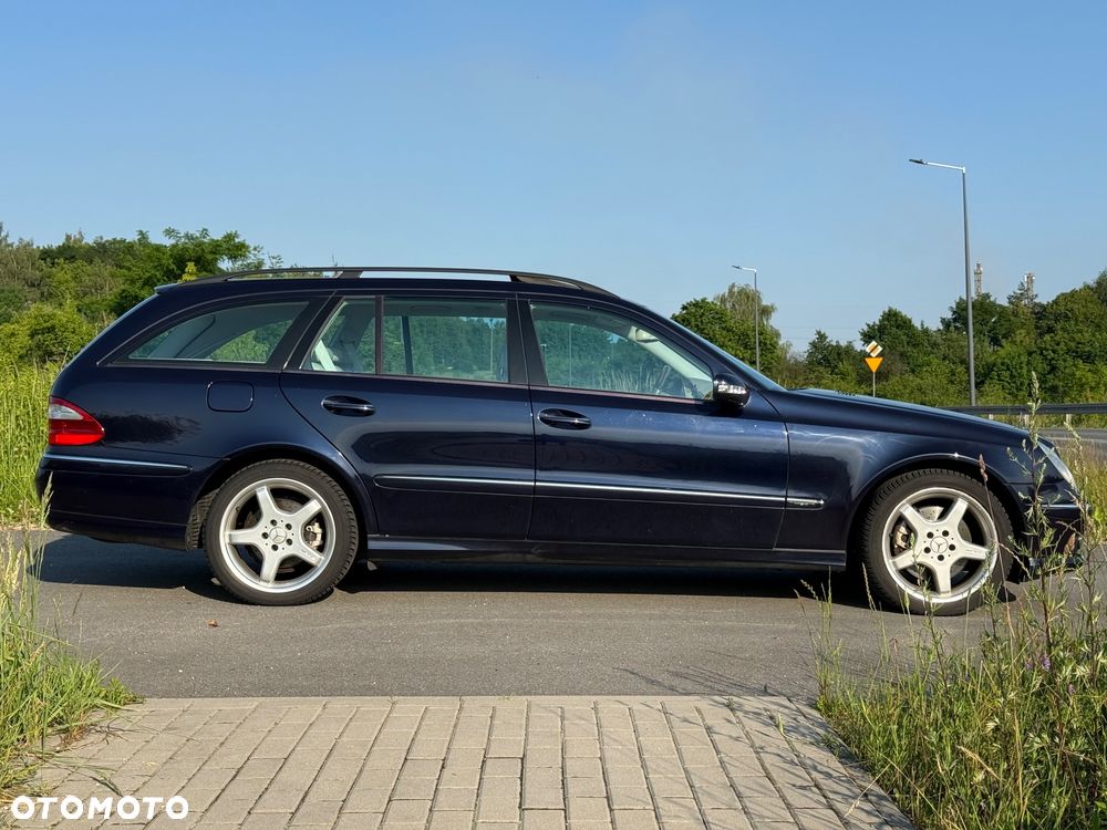 Mercedes-Benz Klasa E 500 4-Matic T Avantgarde - 6
