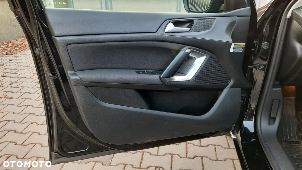 Peugeot 308 1.5 BlueHDi Allure S&S - 20