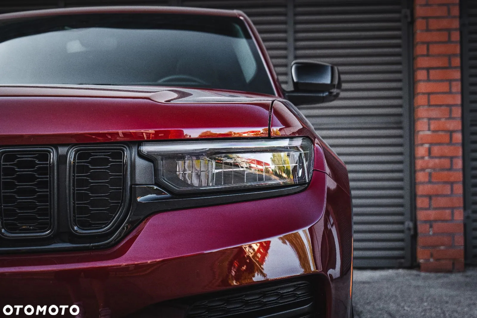 Jeep Grand Cherokee - 10
