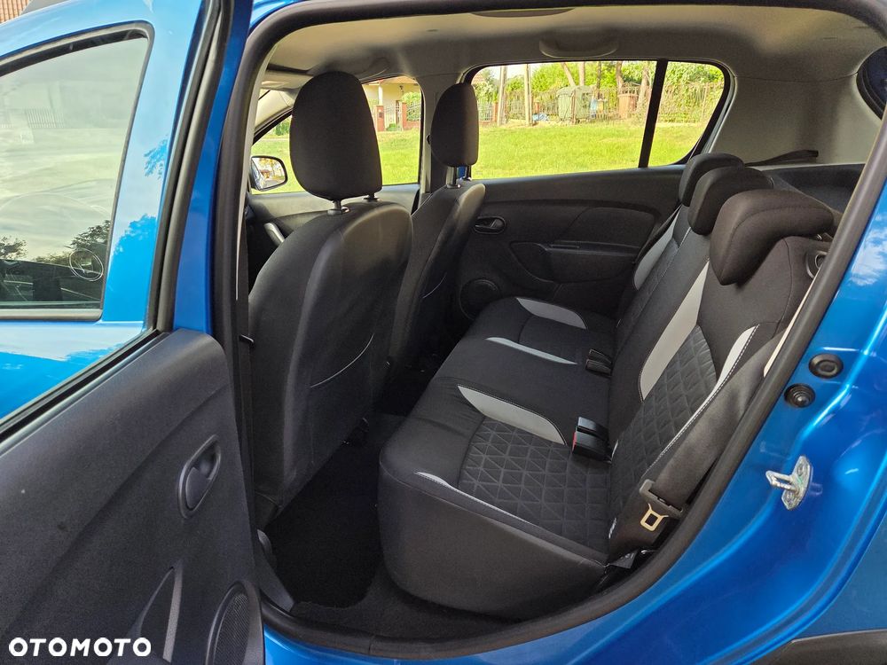 Dacia Sandero TCe 90 S&S Laureate - 12