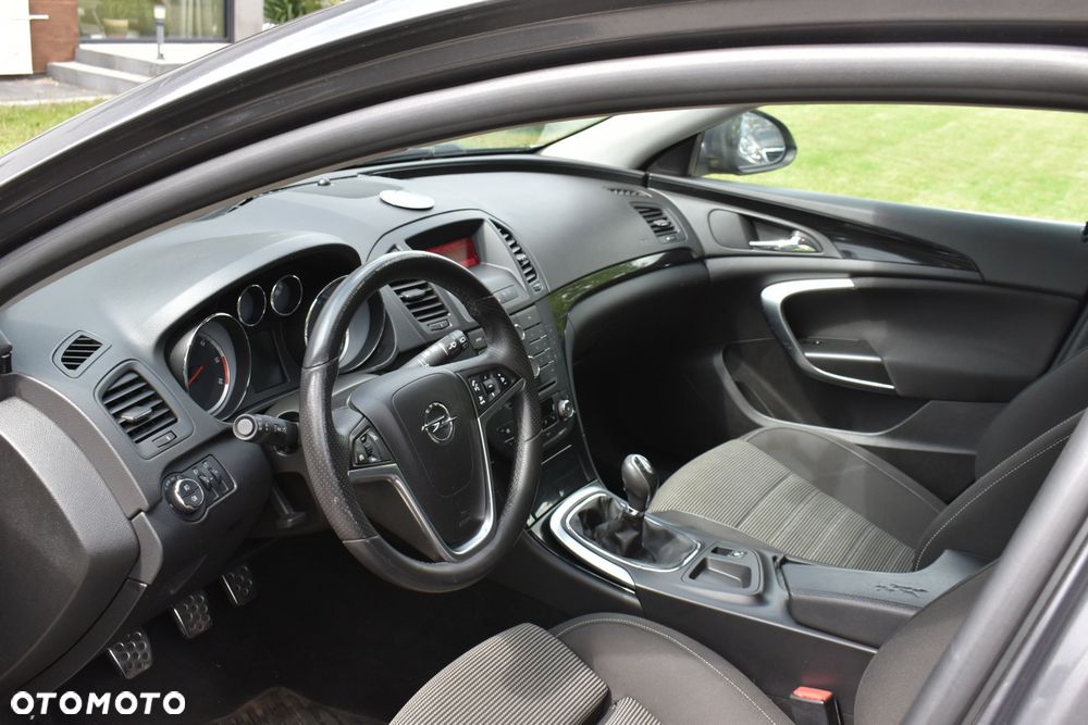 Opel Insignia - 13
