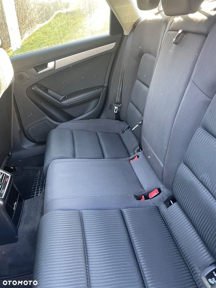 Audi A4 Avant 2.0 TDI - 12