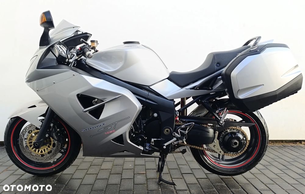 Triumph Sprint - 3