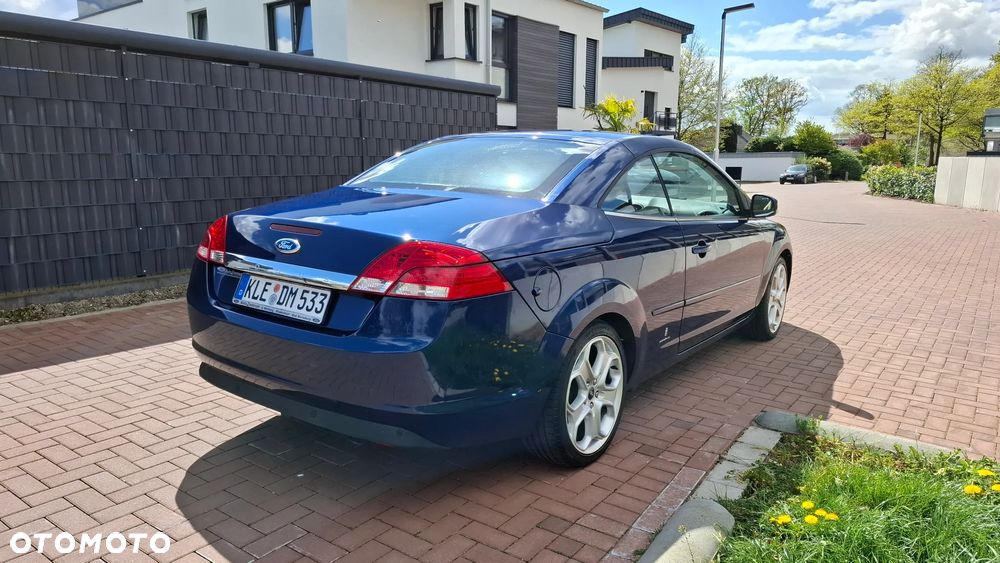 Ford Focus 2.0 16V Titanium - 15